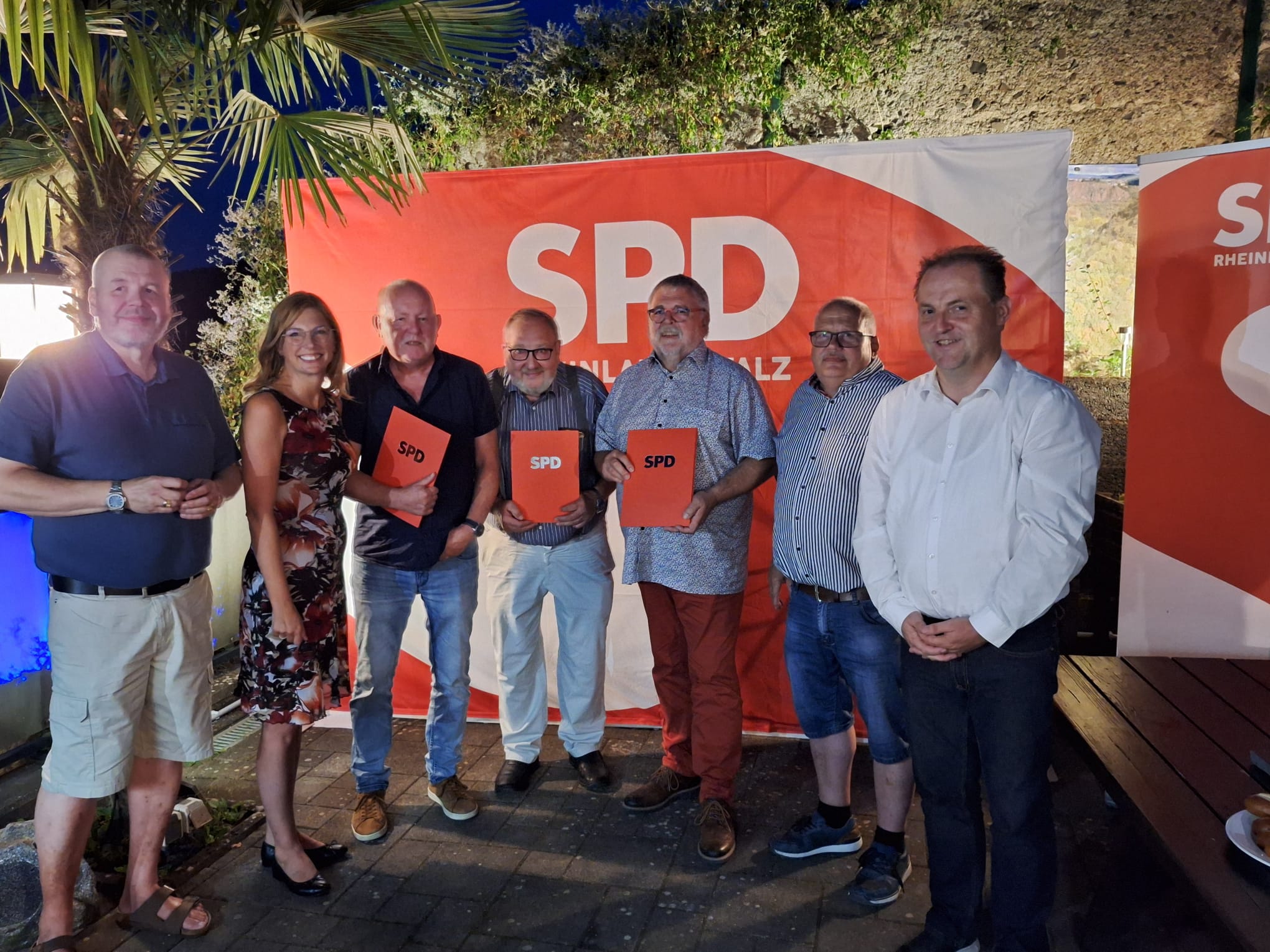 Mitgliederehrung bei der SPD unter Palmen